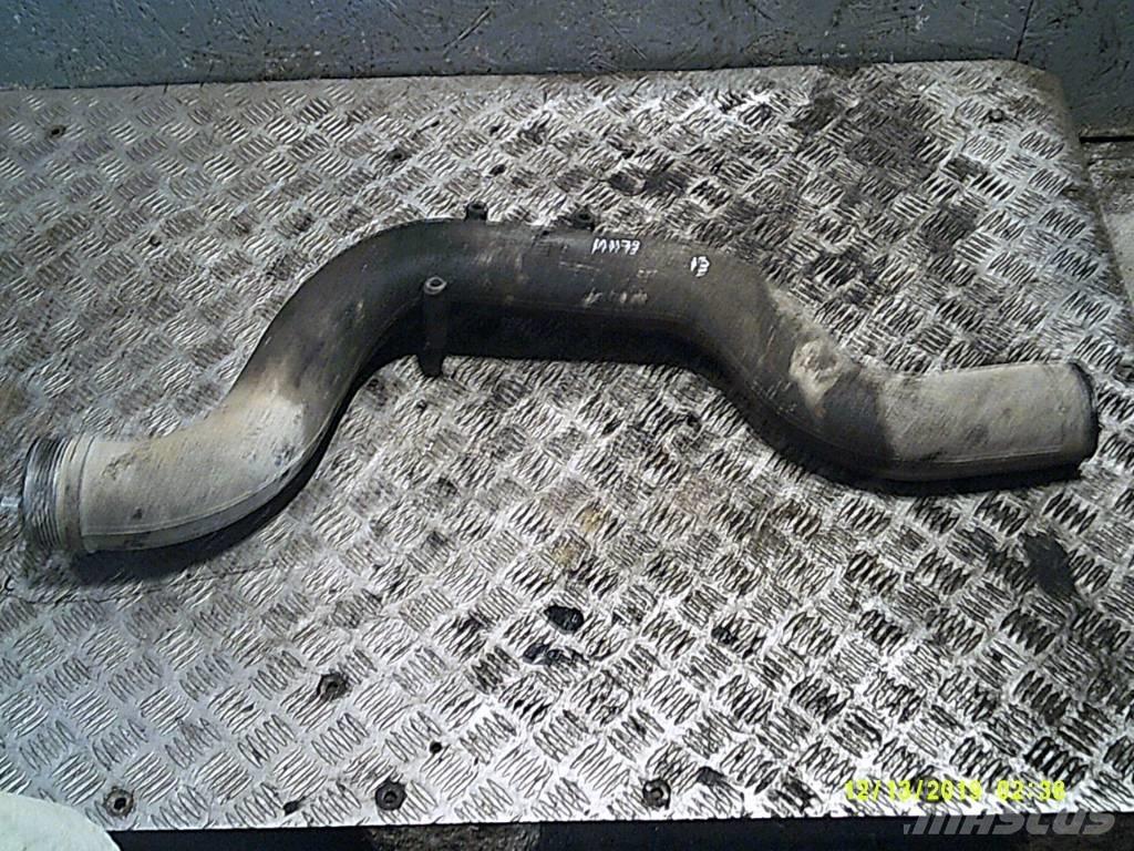 MAN TGA  51094113442 散热器