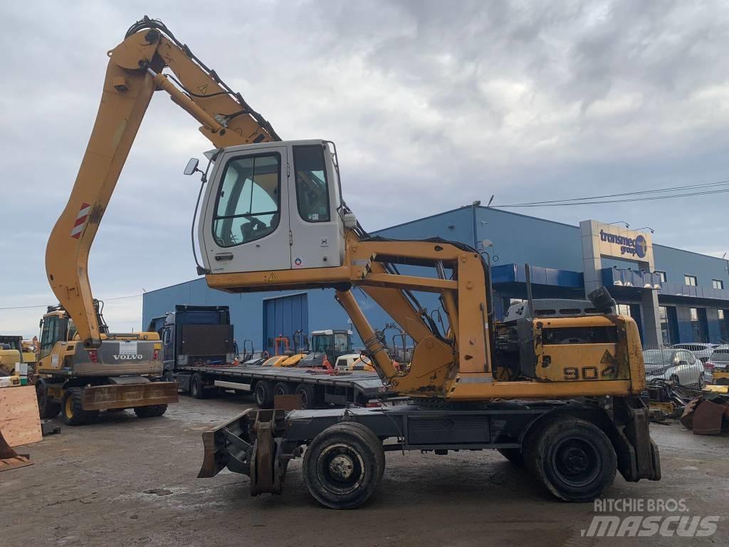 Liebherr A 904 C 轮式挖掘机