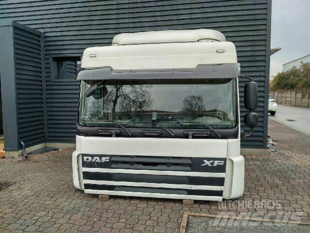DAF XF 105 Euro 5 驾驶室与内部