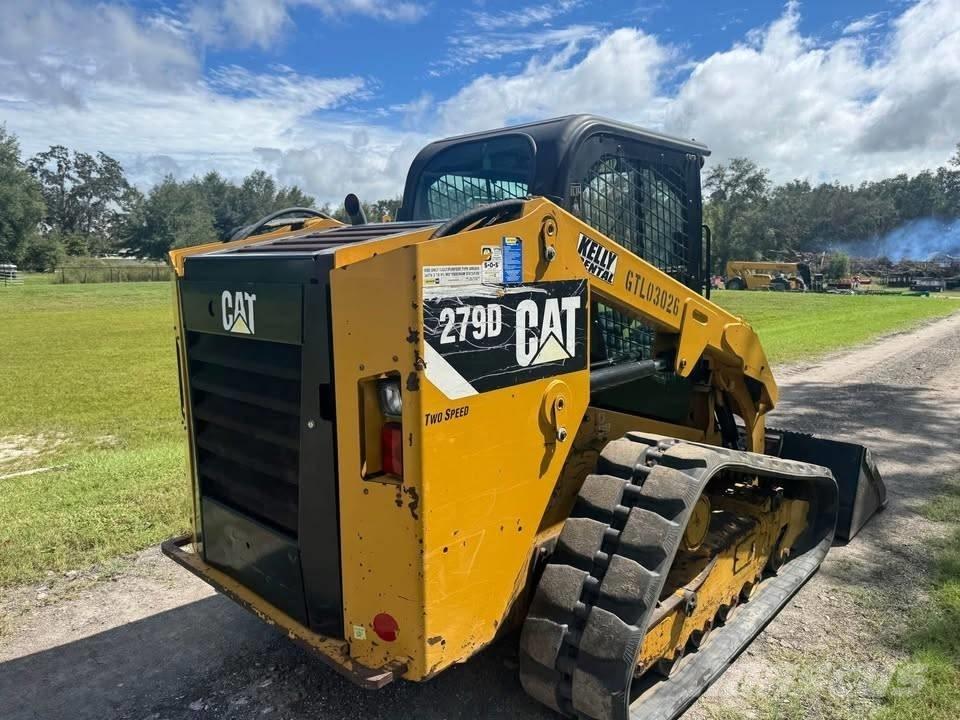 CAT 279 D 滑移装载机