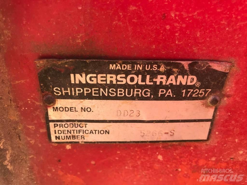 Ingersoll Rand DD23 双轮压路机