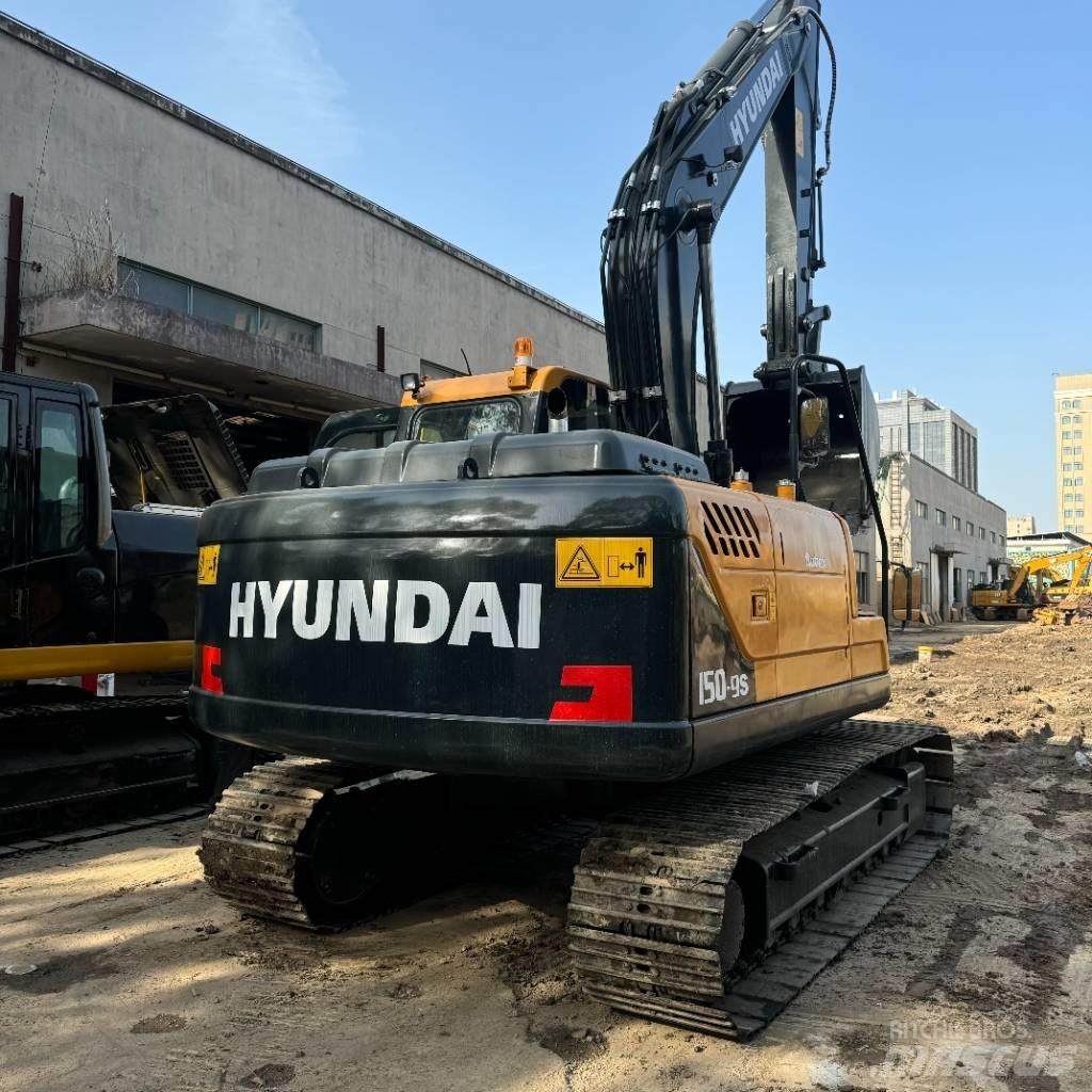 Hyundai R150LC-9S 中型挖掘机
