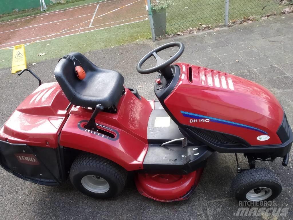 Toro zitmaaier DH140 骑乘式割草机