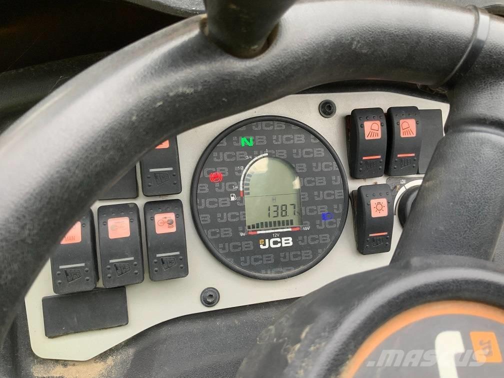 JCB CT 260-120 双轮压路机