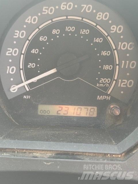 Toyota Hilux 皮卡车