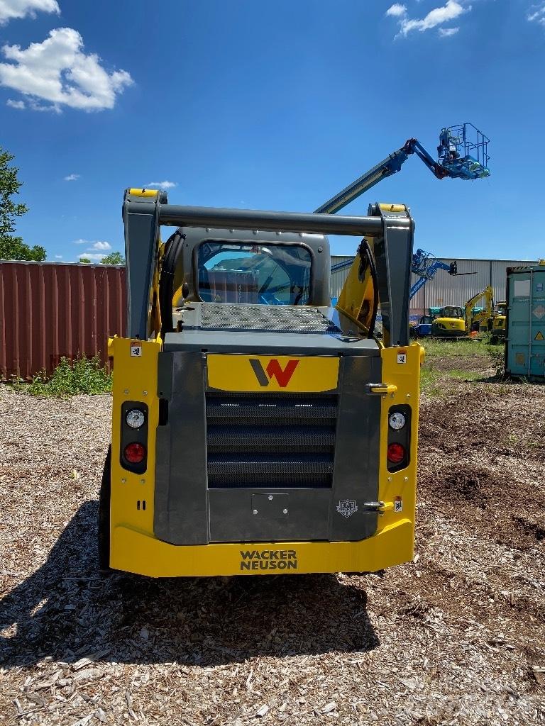 Wacker Neuson SW21 滑移装载机