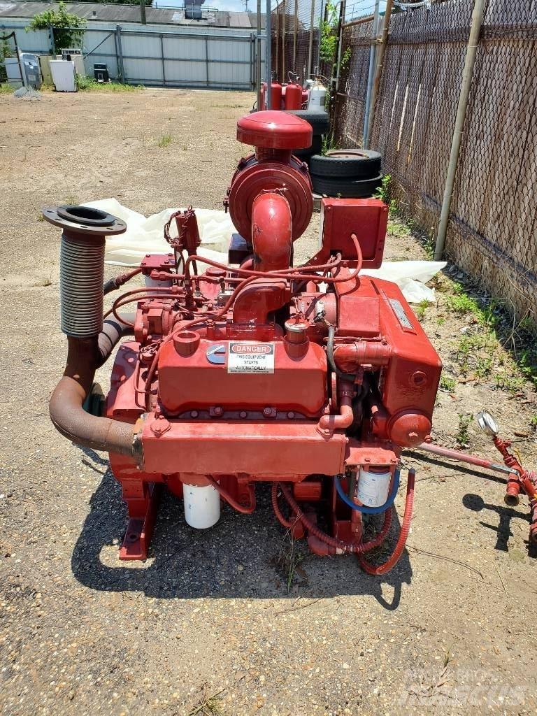 Cummins V-378- F2 房车