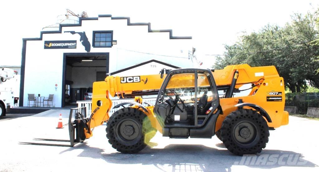 JCB 507-42 伸缩臂叉装车|叉装车