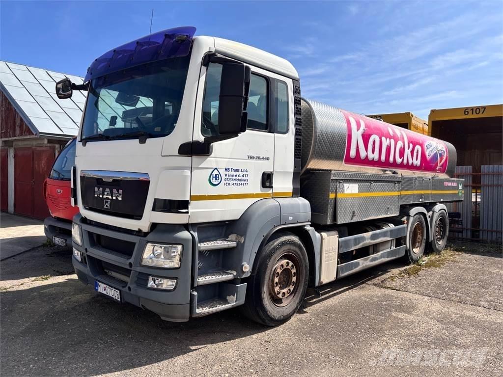 MAN TGS 26.440 6X2 油罐车