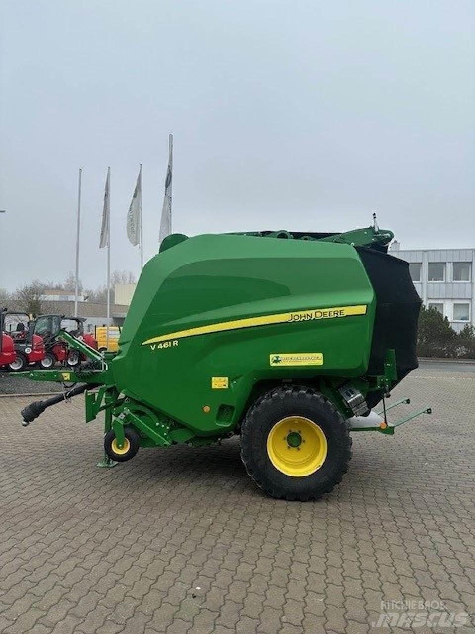John Deere V461R 圆捆打捆机