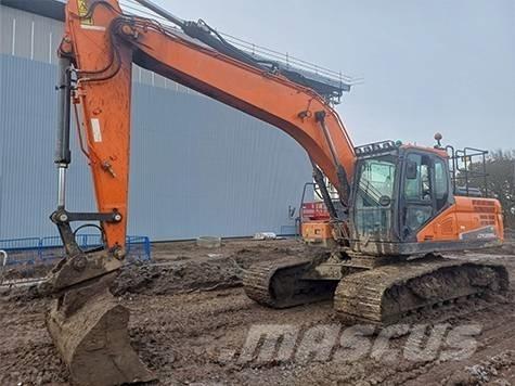 Doosan DX 225 LC-5 履带挖掘机