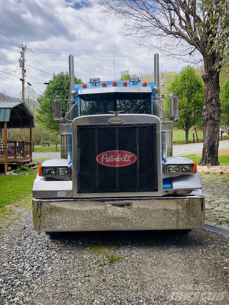 Peterbilt 379 牵引车