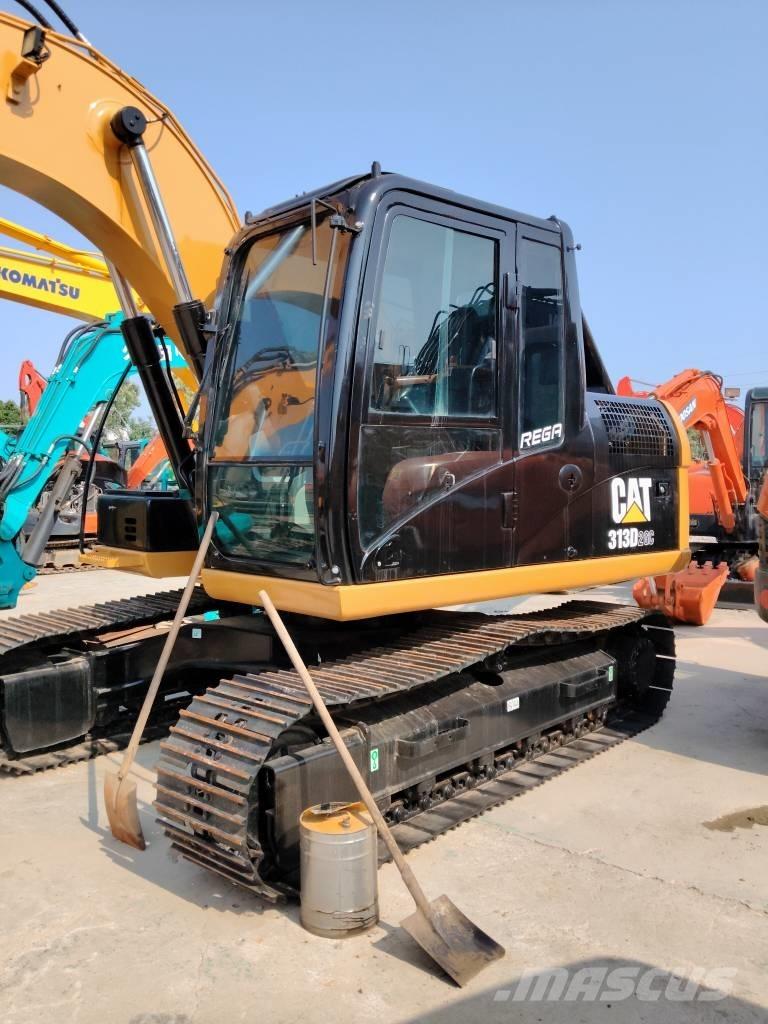 CAT 313 D2GC 履带挖掘机