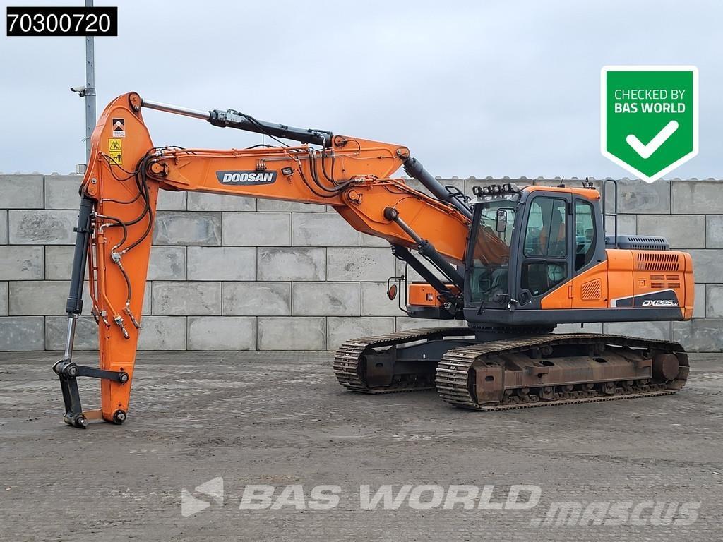 Doosan DX225 LC-5 履带挖掘机