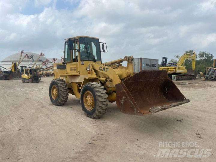 CAT 926E 轮式装载机