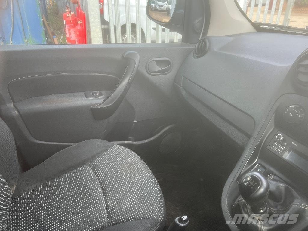 Mercedes-Benz Citan 大型面包车