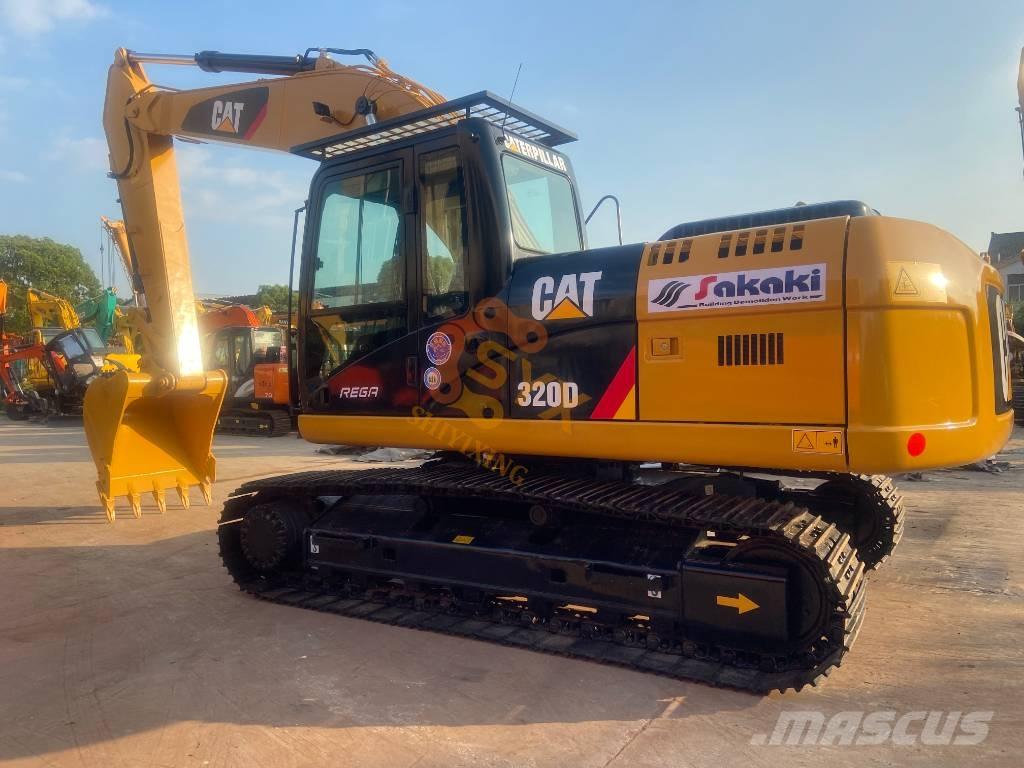 CAT CAT320 D2 履带挖掘机