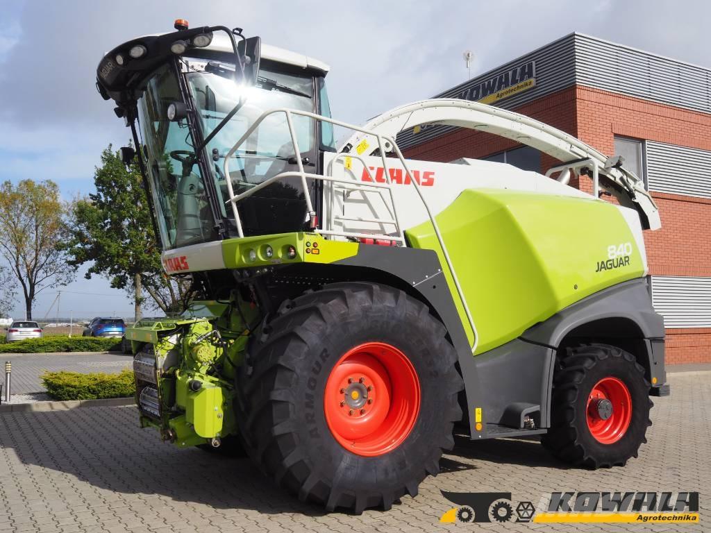 CLAAS Jaguar 840 4x4 自走式青贮饲料收割机
