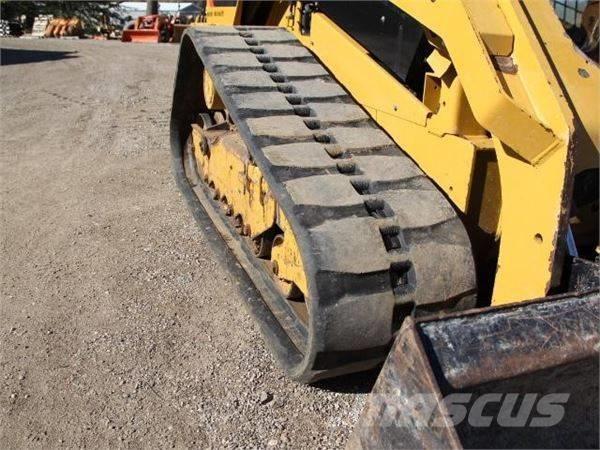 CAT 289 D 滑移装载机