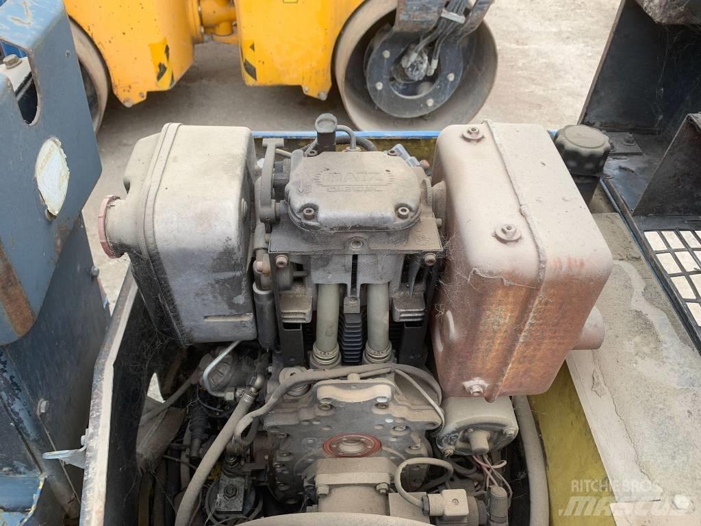 Bomag BW 80 AD 双轮压路机