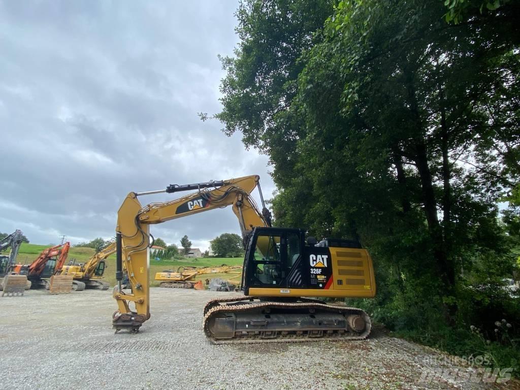 CAT 326 F 履带挖掘机