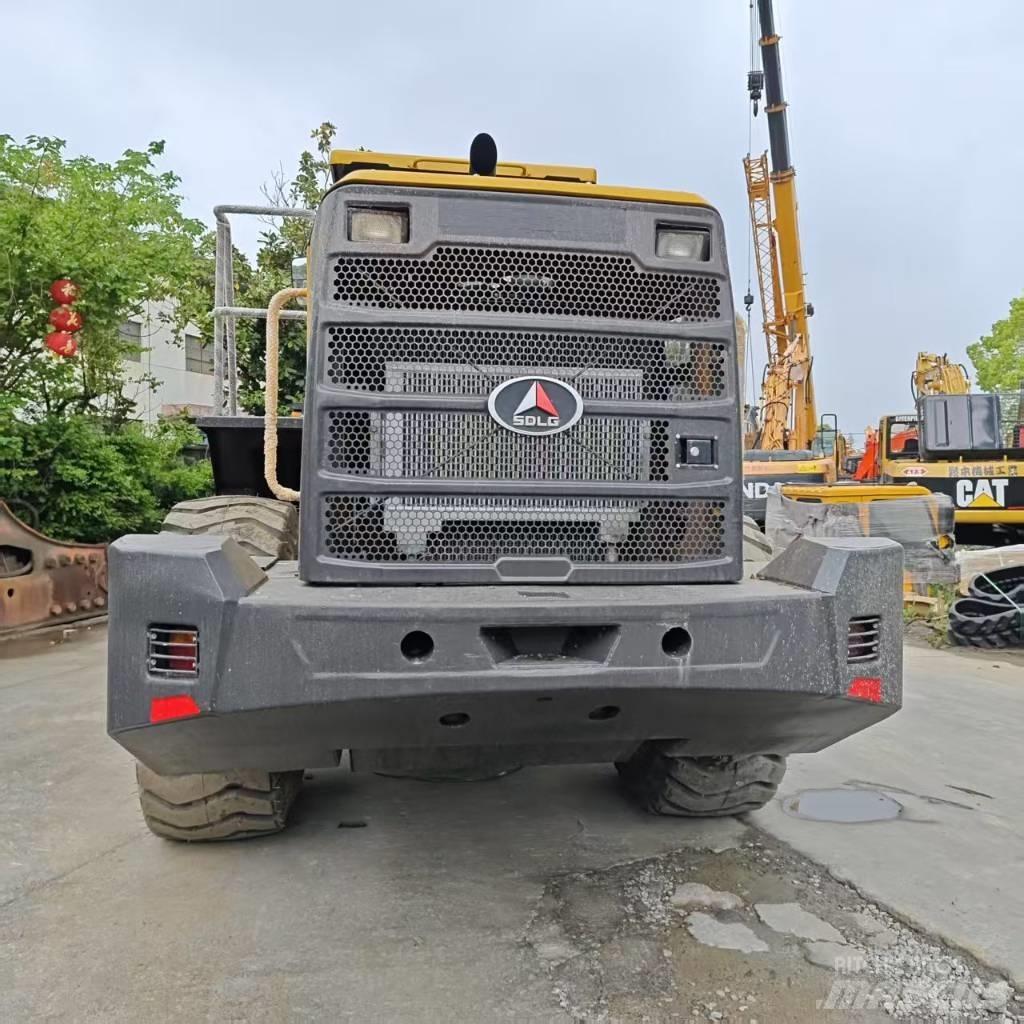 SDLG 958F 轮式装载机
