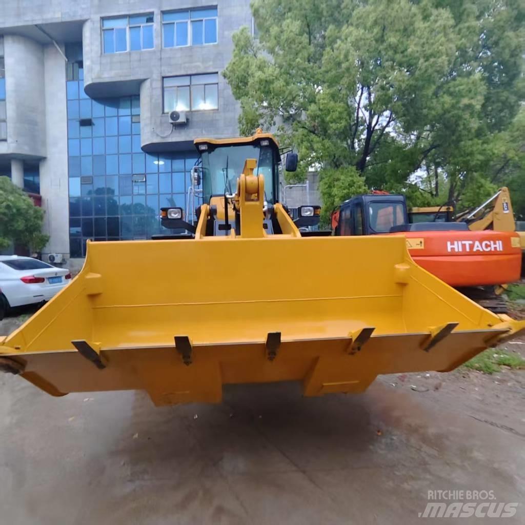 SDLG 958F 轮式装载机