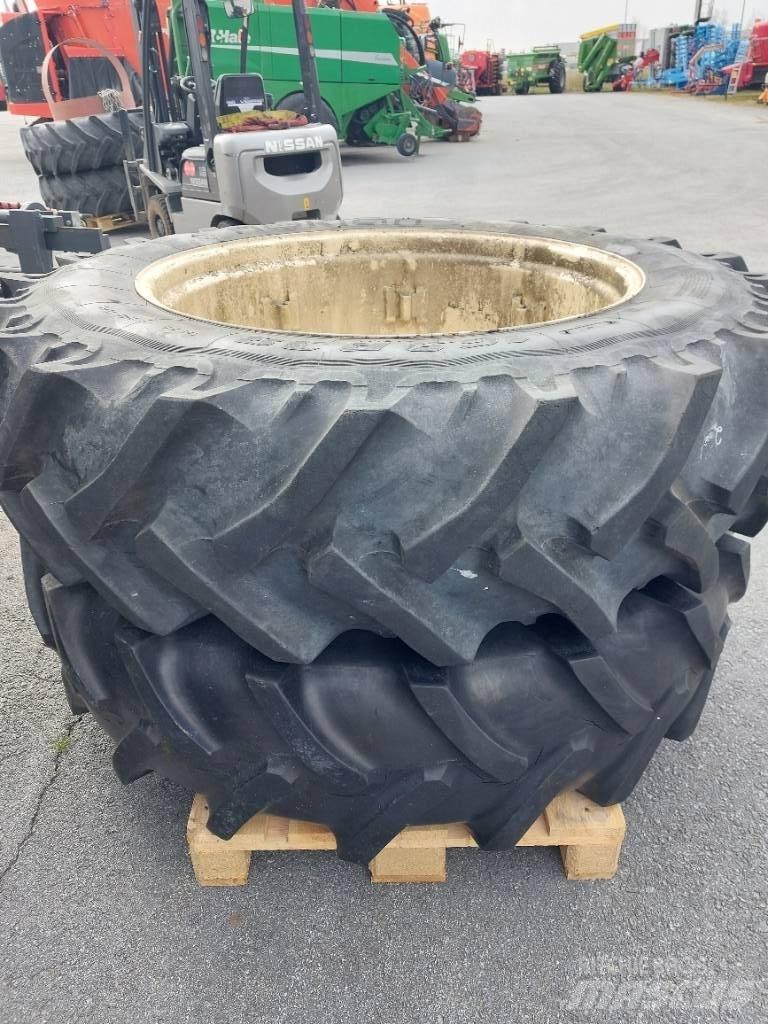  Paripyörät 16.9R38 轮胎、车轮、轮圈