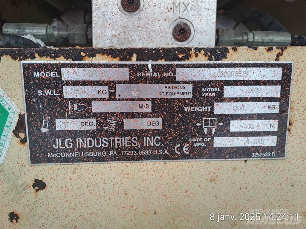 JLG 4394RT 剪叉式升降机