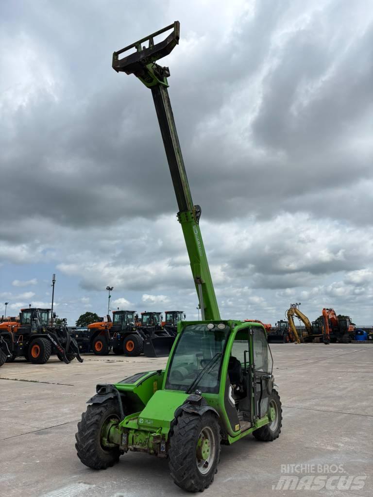 Merlo P 27.6 Plus 伸缩臂叉装车|叉装车