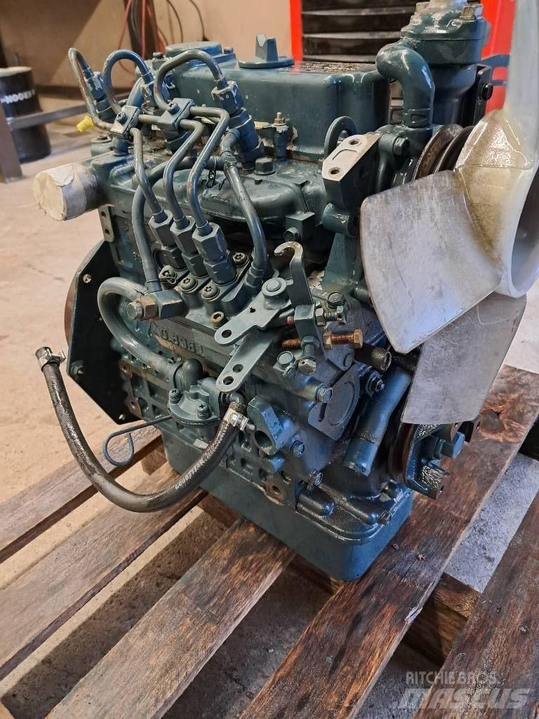 Kubota D-902 发动机