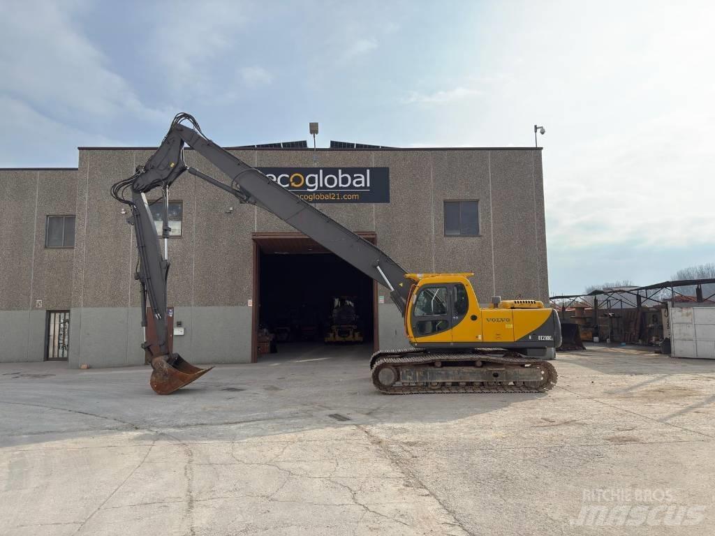 Volvo EC 210 LC 履带挖掘机