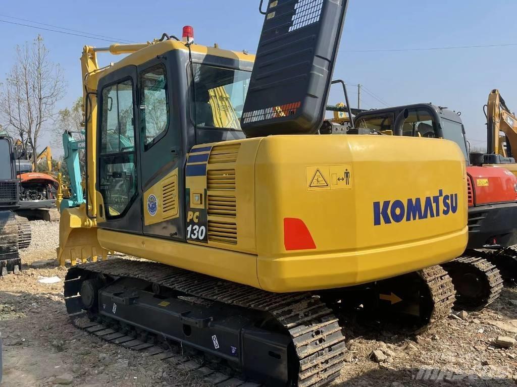 Komatsu PC 130-8 中型挖掘机