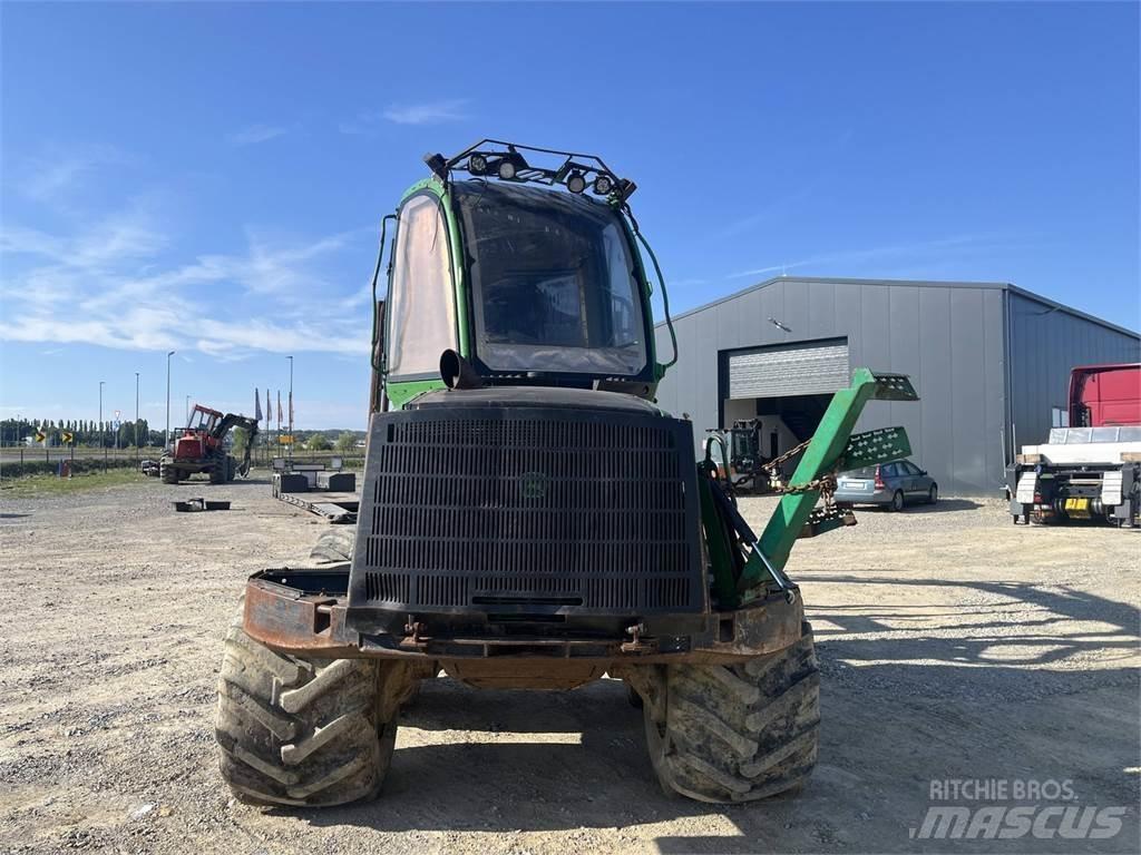John Deere 1010E 收割机