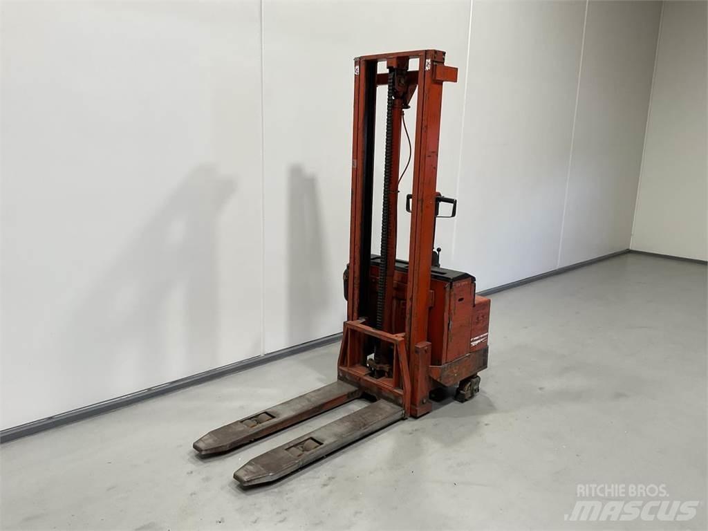BT LSV 1250 E/10 行走式堆垛机