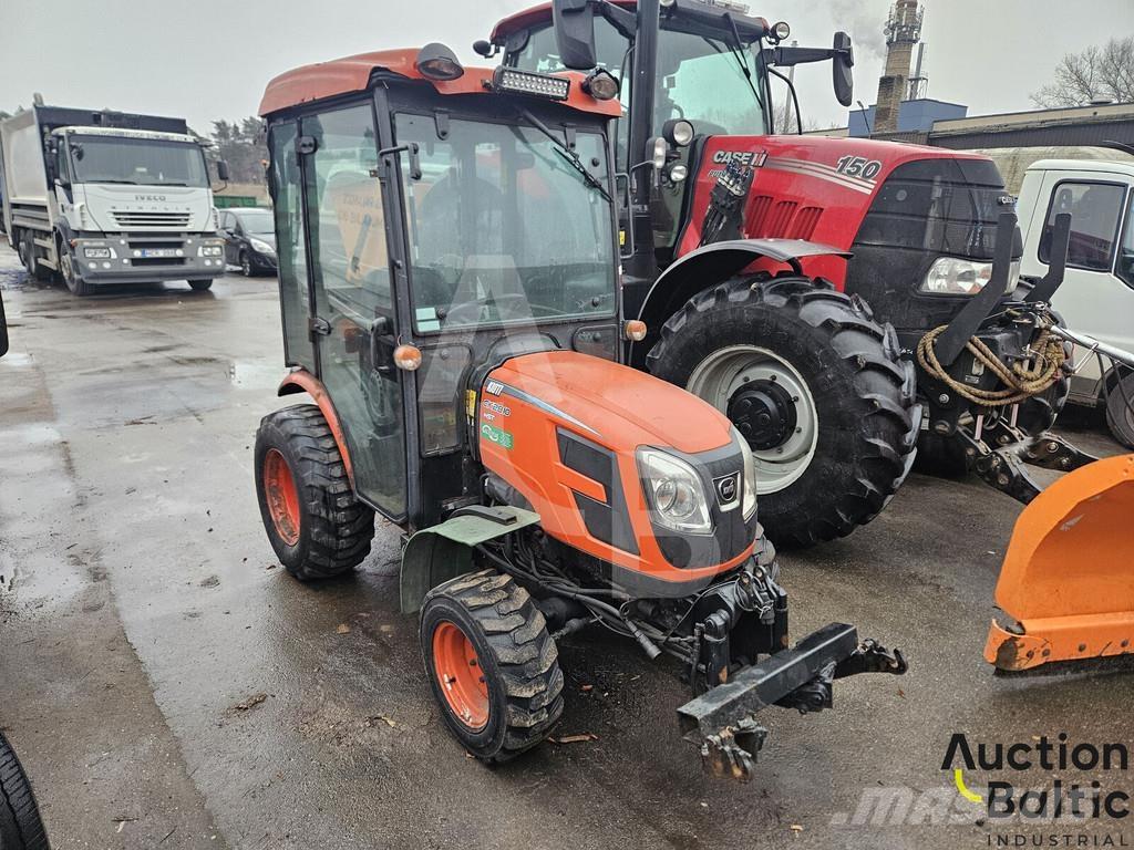 Kioti CK 2810 拖拉机/农用车