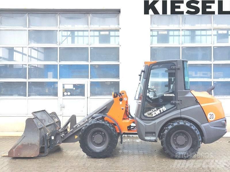 Hitachi ZW 75-6 滑移装载机