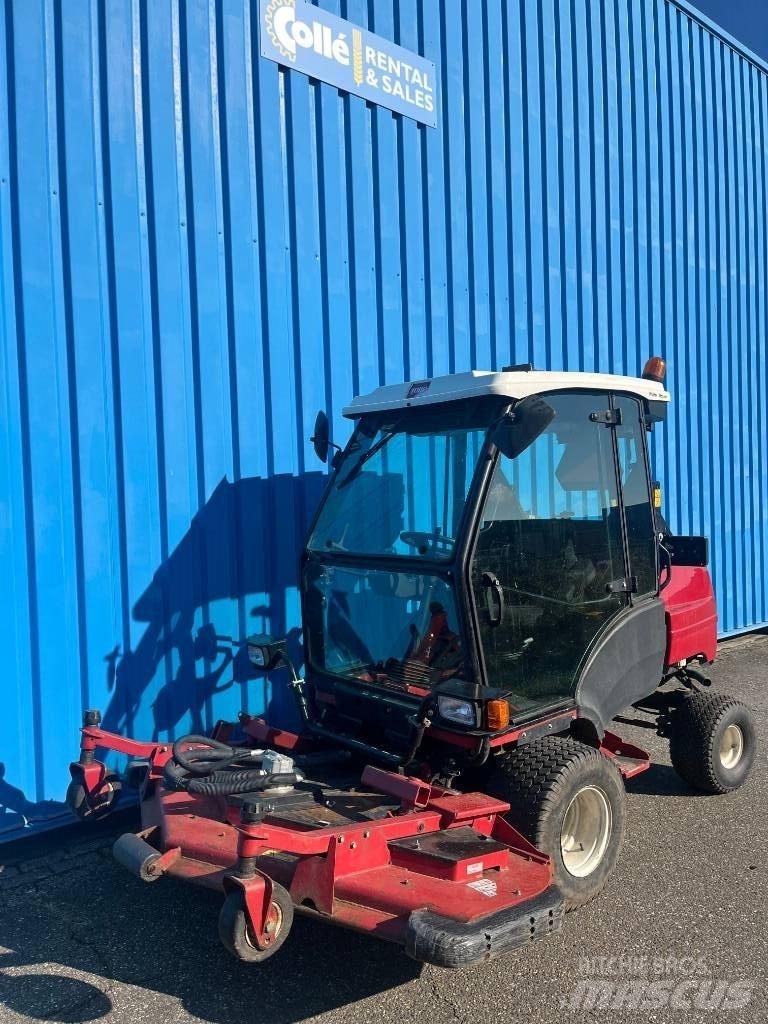Toro Groundmaster 骑乘式割草机