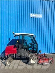 Toro Groundmaster 骑乘式割草机