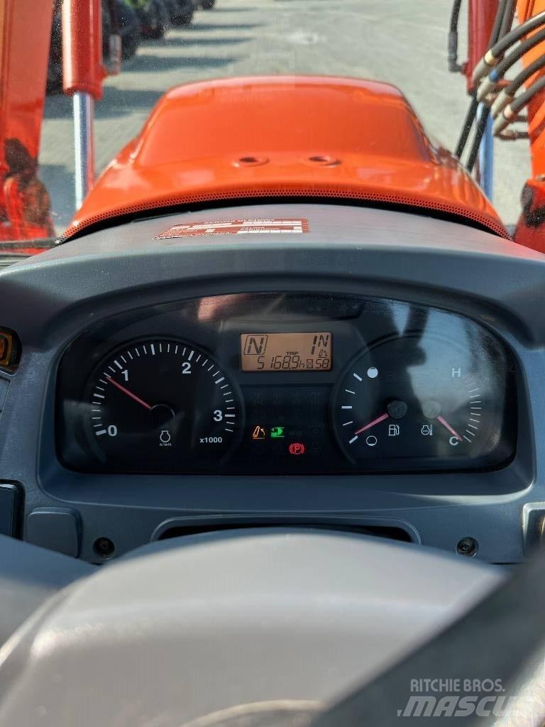 Kubota M 135 GX 拖拉机/农用车