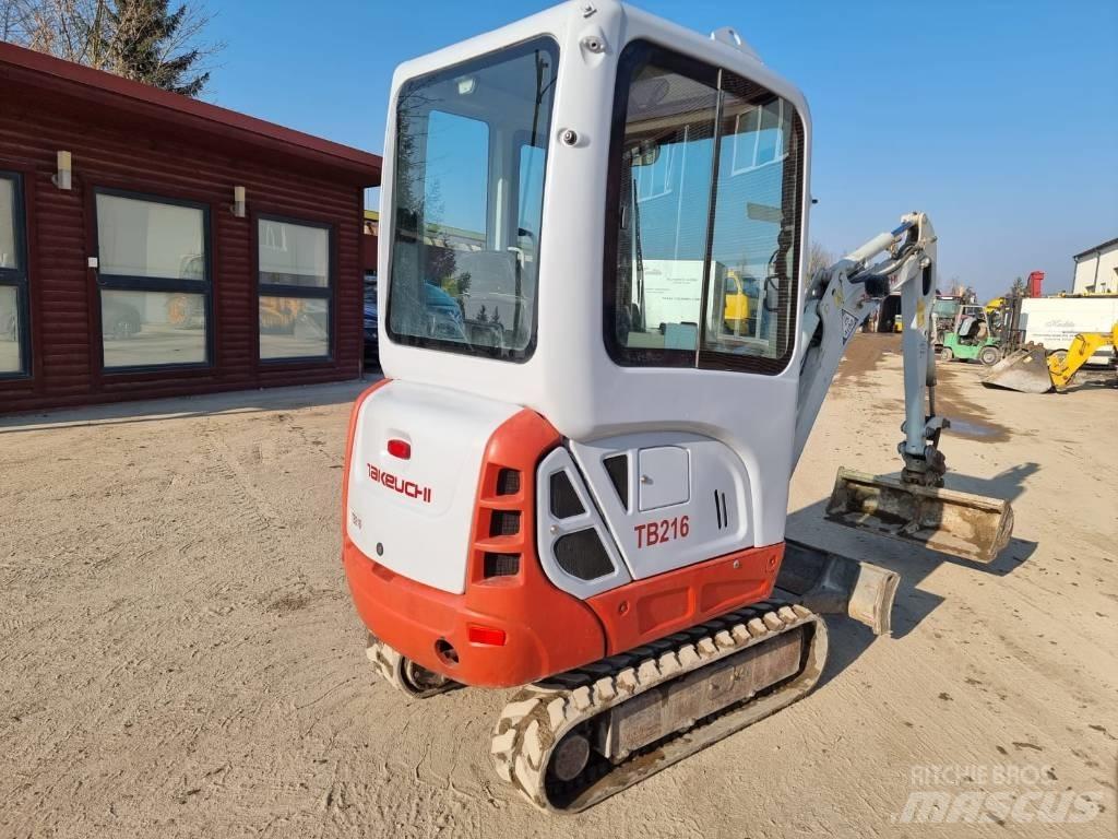 Takeuchi TB 216 小型挖掘机