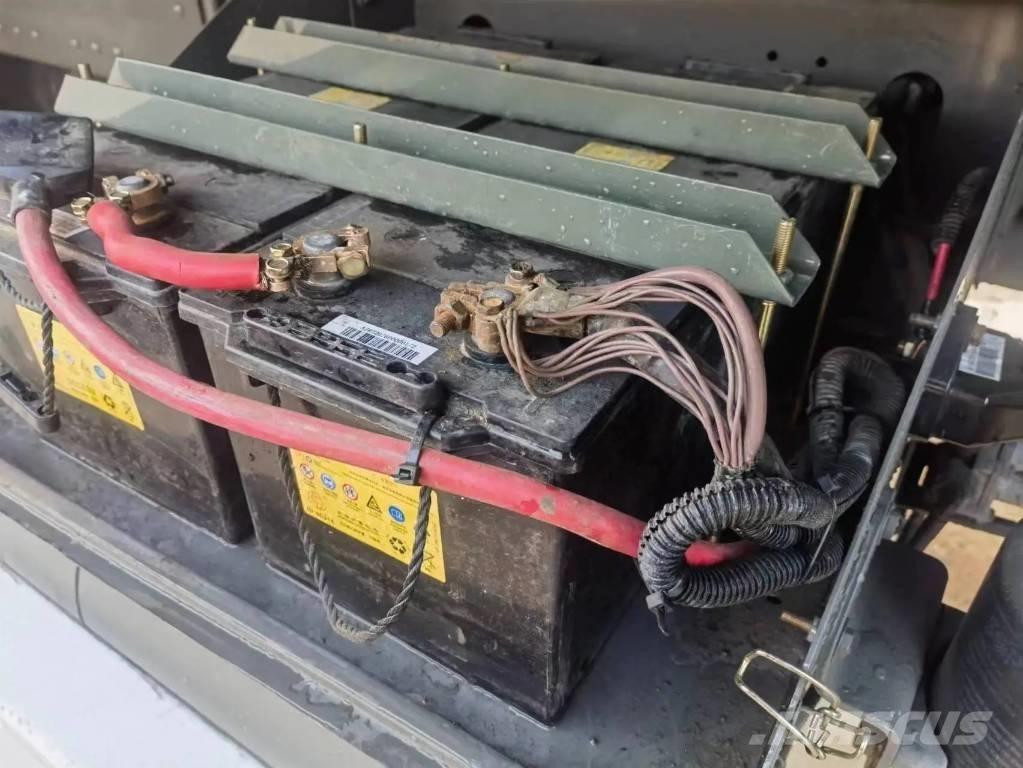 Howo 371 6x4 自卸式货车