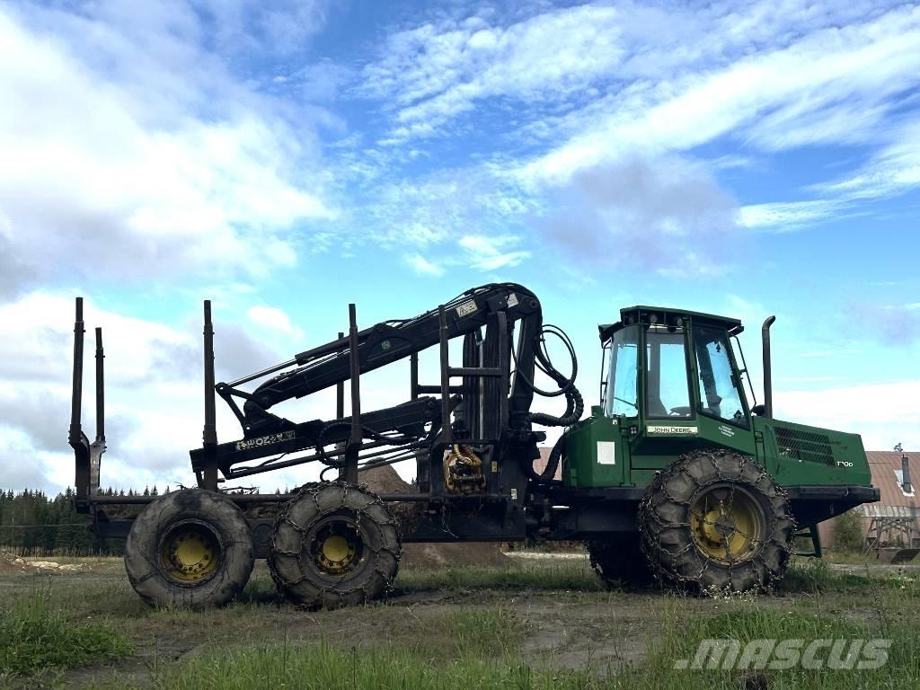 John Deere 1110 D 集运机