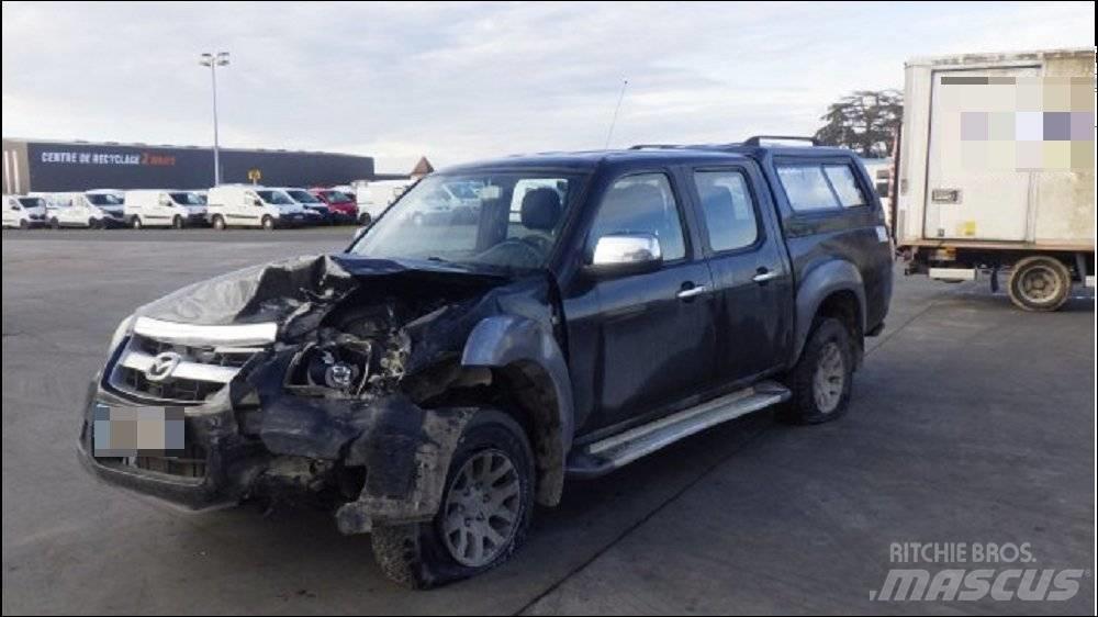 Mazda BT-50 大型面包车