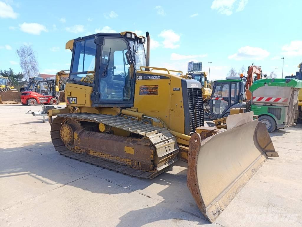 CAT D 4 K 履带式推土机