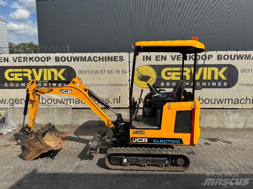 JCB 19 C-1E 小型挖掘机