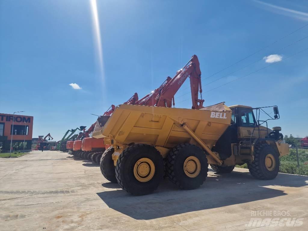 Bell B35D 6x6 铰接式自卸车