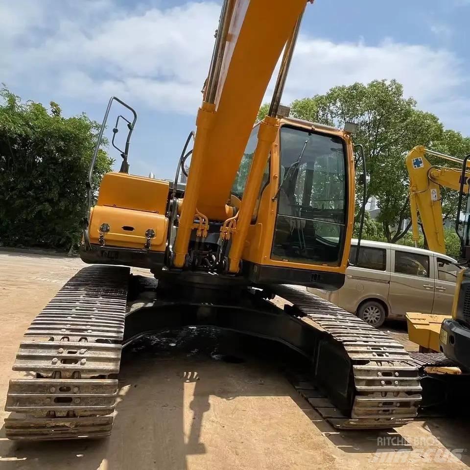 Hyundai R220-9s 履带挖掘机