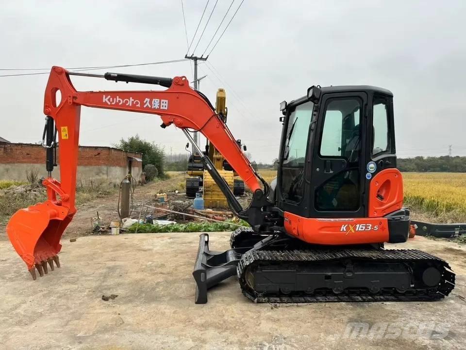 Kubota KX163-5 小型挖掘机