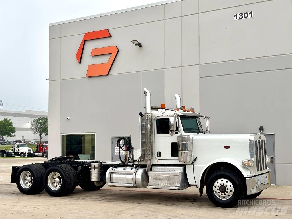 Peterbilt 389 牵引车
